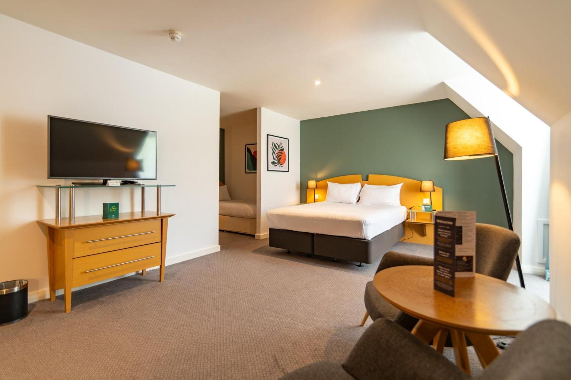 Holiday Inn Ashford - North A20 By Ihg Exteriör bild